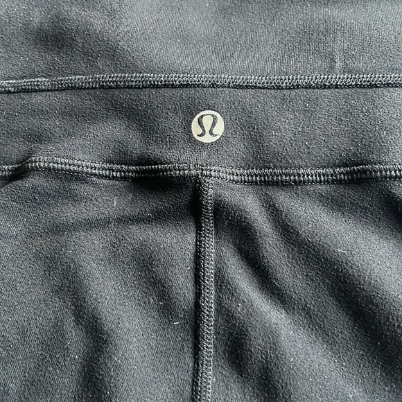 Ladies Lululemon Groove Pant (maybe) - Picture 2 of 5
